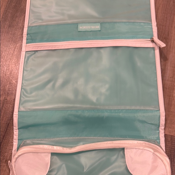 Nordstrom Aqua Hanging Organizer - Picture 4 of 8